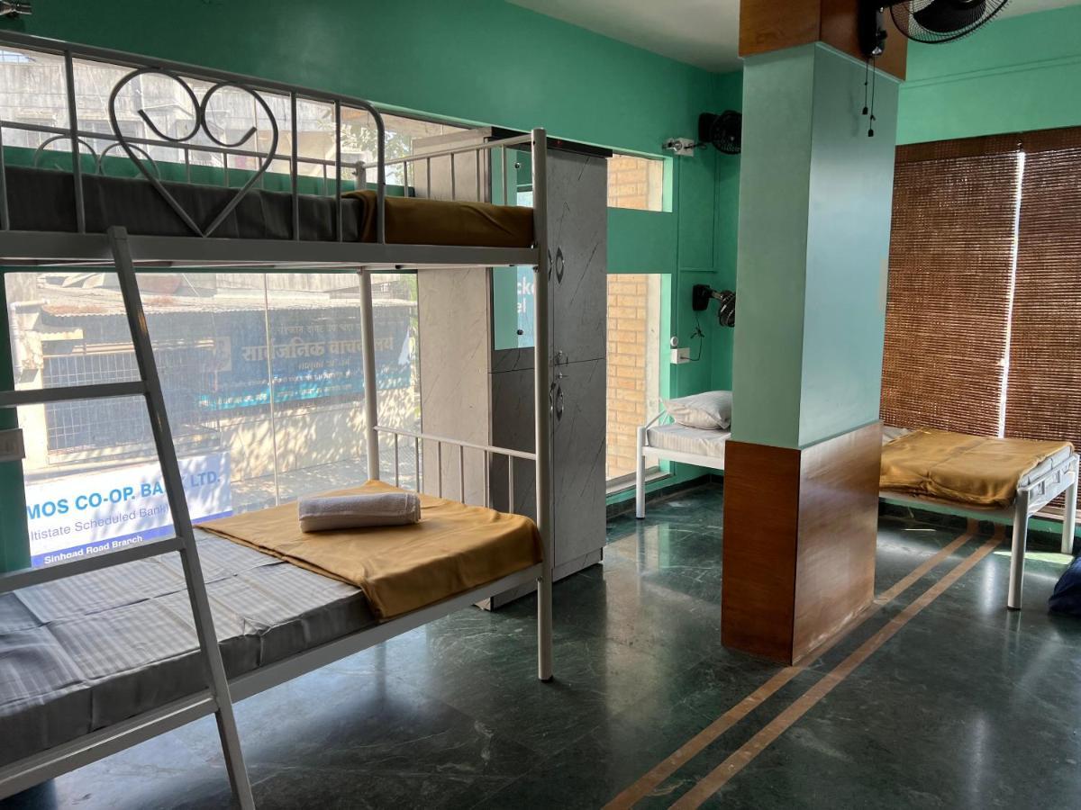 Backpackers Hostel Pune Exterior foto
